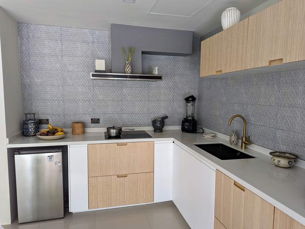 Deluxe Townhouse Kitchen Area