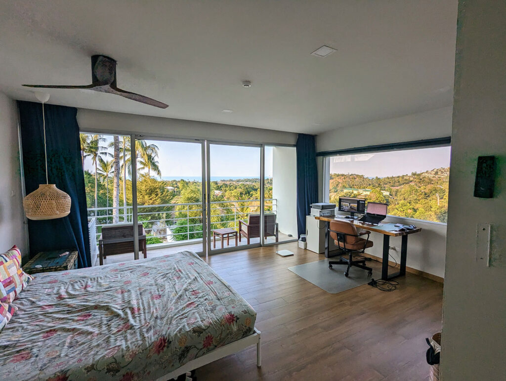 Deluxe townhouse master bedroom