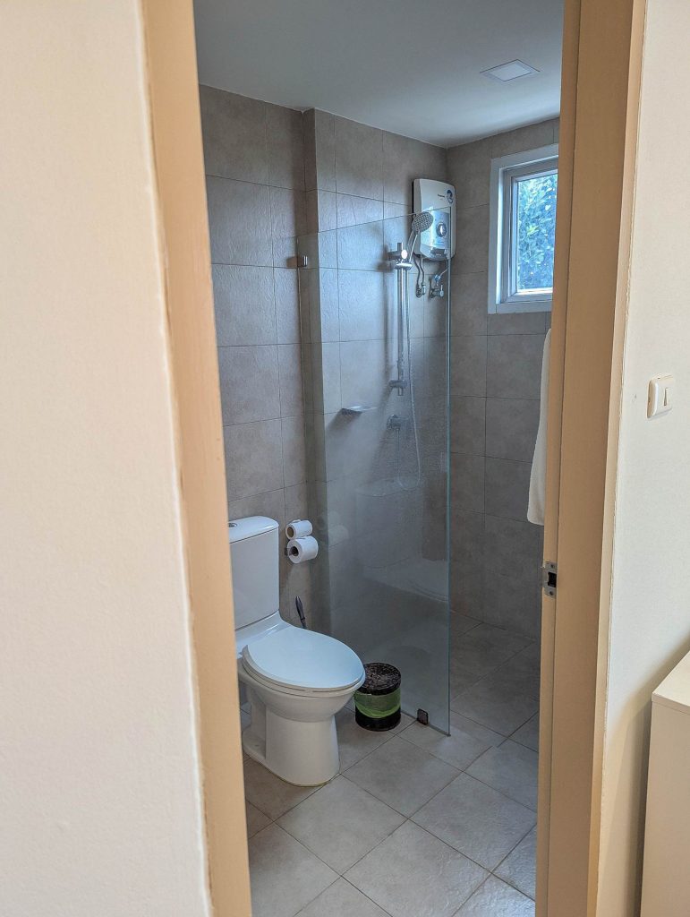 Park Samui A21 Superior Townhouse - ensuite to 2nd bedroom