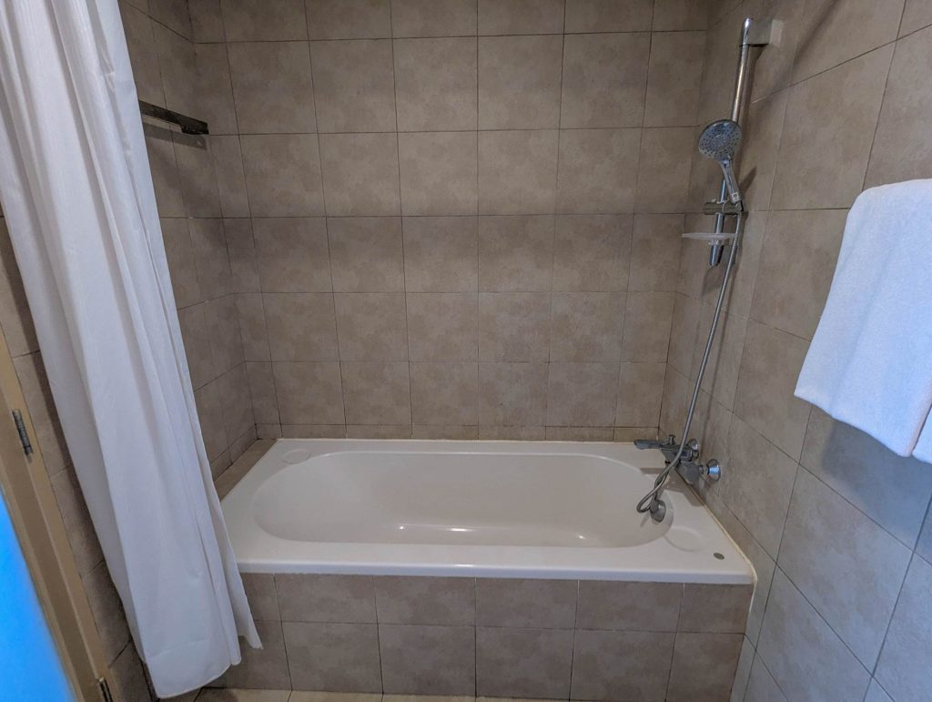 Park Samui A21 Superior town house - Ensuite to Master Bedroom